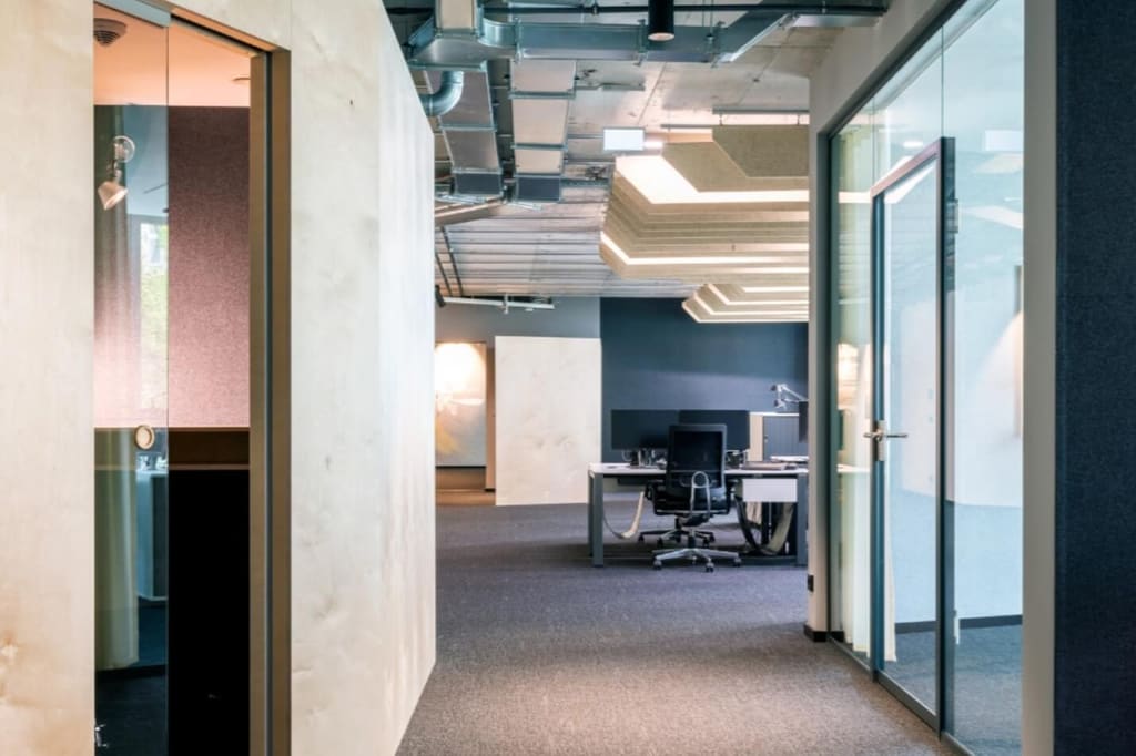 Workspaces at the APO headquarters in Berlin